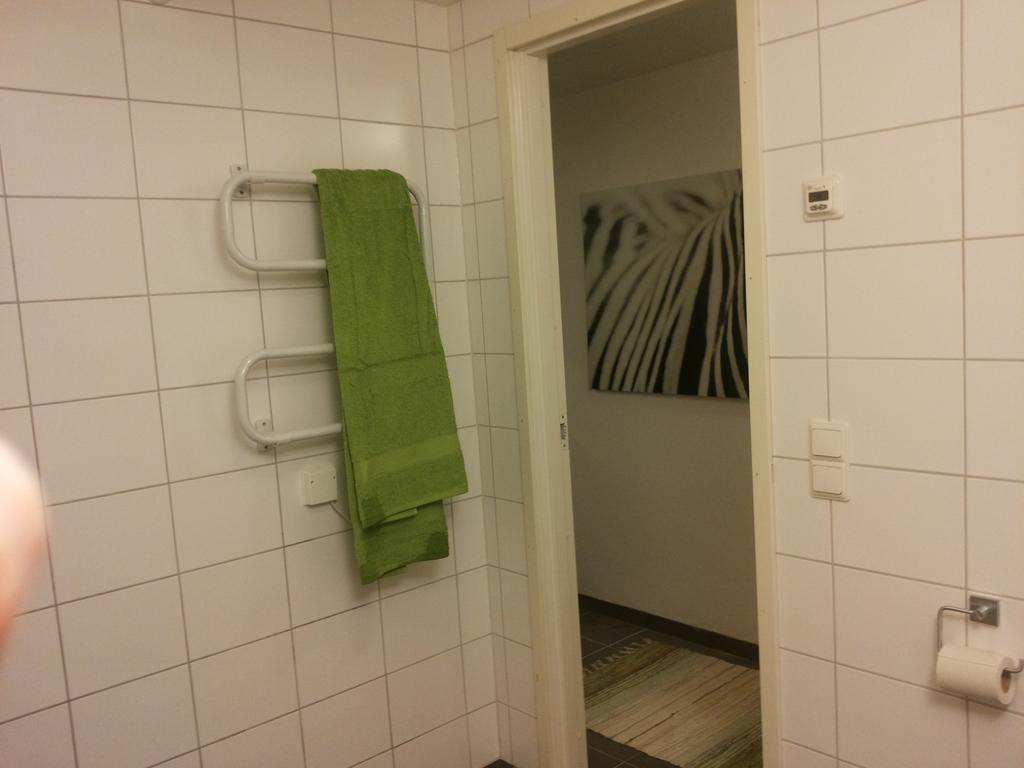 Laegenhet Lillisgarden Guest House Vallakra Ruang foto