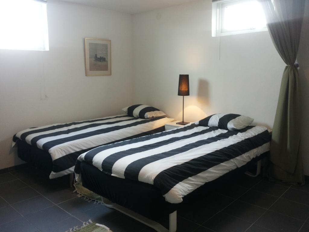Laegenhet Lillisgarden Guest House Vallakra Ruang foto